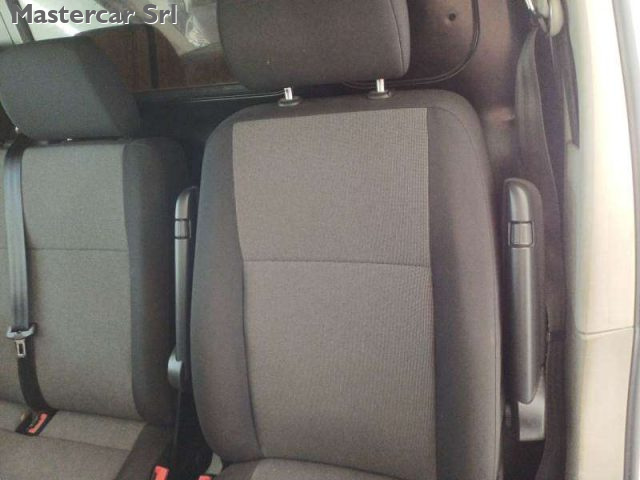 VOLKSWAGEN Transporter usata 8