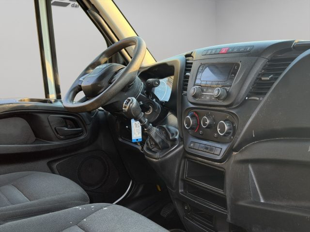 IVECO Daily usata 9