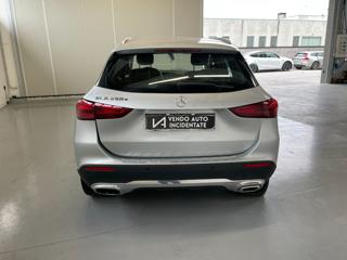 MERCEDES-BENZ GLA 250 usata, con Boardcomputer