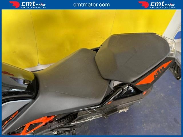 KTM 125 Duke usata 3