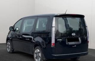 HYUNDAI Staria usata, con Autoradio