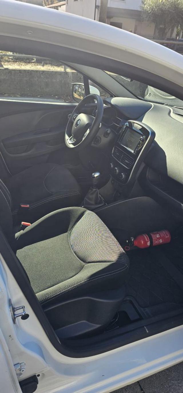RENAULT Clio usata, con Climatizzatore