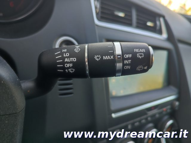 JAGUAR E-Pace usata, con Specchietti laterali elettrici