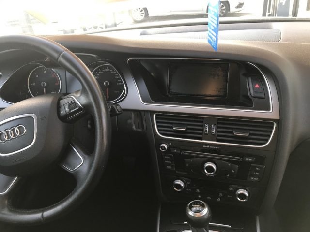 AUDI A4 usata, con Autoradio digitale