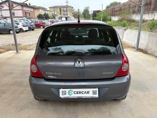 RENAULT Clio usata, con Autoradio