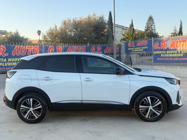 PEUGEOT 3008 usata, con Autoradio
