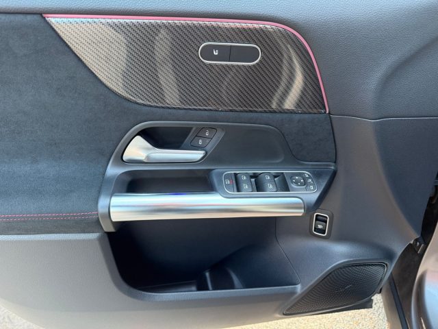 MERCEDES-BENZ GLA 200 usata, con Cruise Control