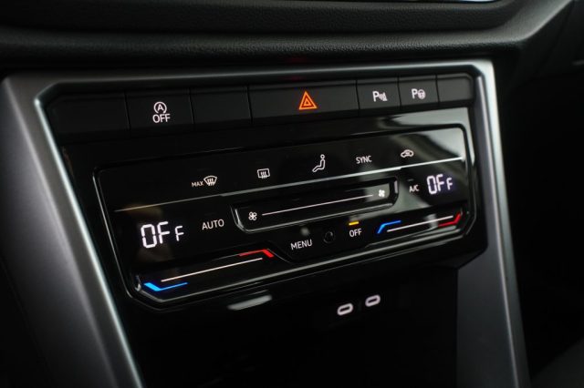 VOLKSWAGEN T-Roc usata 17