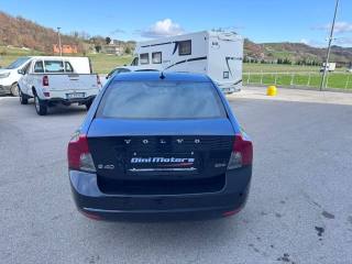 VOLVO S40 usata, con Autoradio