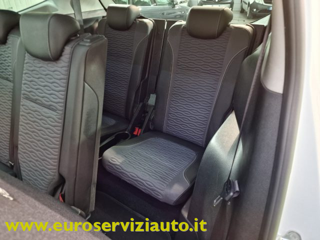 OPEL Zafira Tourer usata, con Isofix