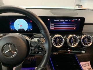 MERCEDES-BENZ GLB 180 usata, con Bracciolo