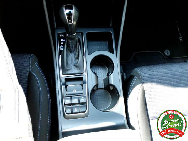HYUNDAI Tucson usata, con USB