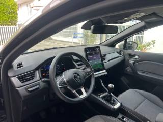 RENAULT Captur usata, con Touch screen