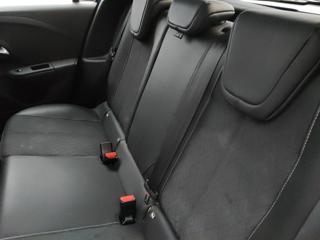 OPEL Corsa usata, con Volante in pelle