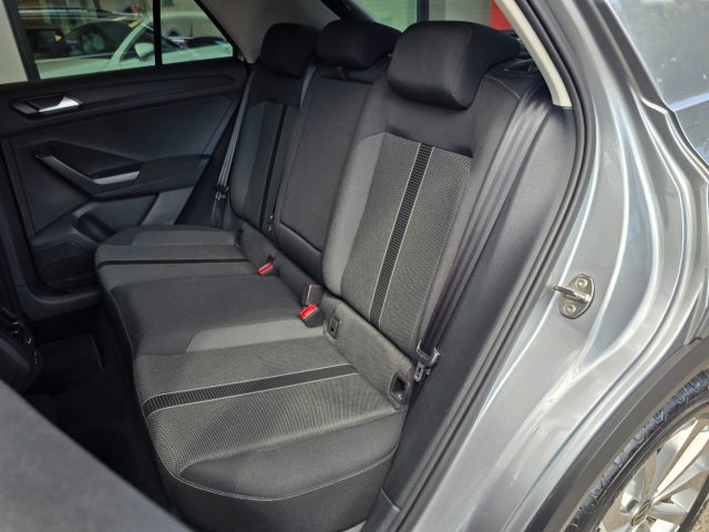 VOLKSWAGEN T-Roc usata, con Divisori per bagagliaio