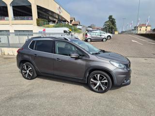 PEUGEOT 2008 usata, con Autoradio