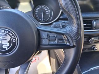 ALFA ROMEO Stelvio usata, con Adaptive Cruise Control