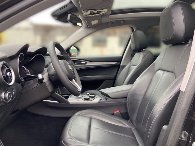 ALFA ROMEO Stelvio usata, con Autoradio