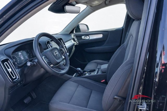 VOLVO XC40 usata 8