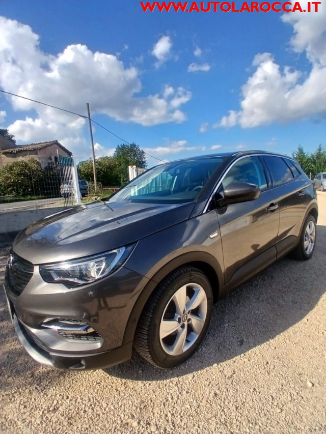 OPEL Grandland X usata, con Airbag laterali