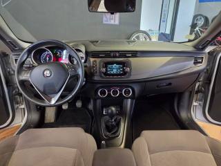 ALFA ROMEO Giulietta usata, con Interni in pelle