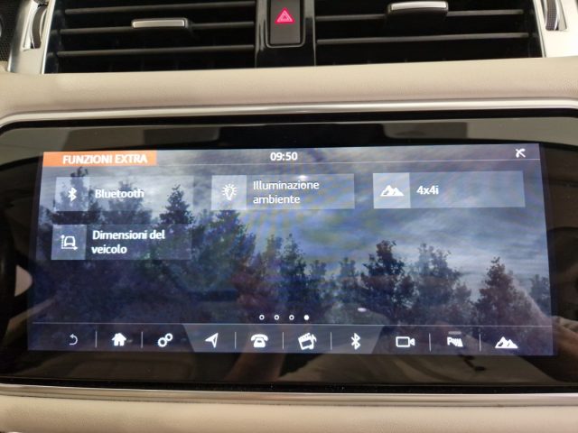 LAND ROVER Range Rover Sport usata, con USB