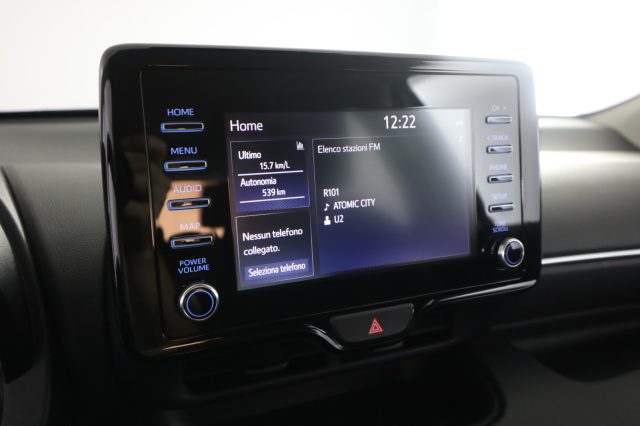 TOYOTA Yaris usata 6