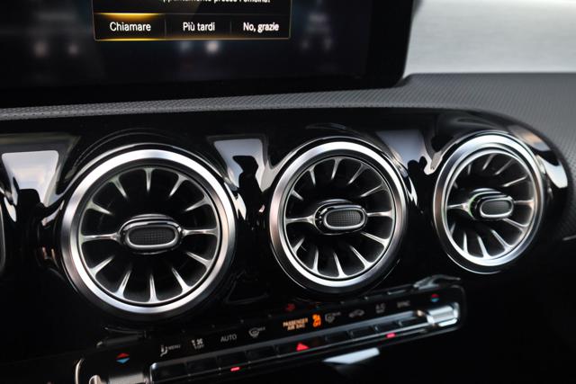 MERCEDES-BENZ CLA 220 usata, con Luci diurne LED