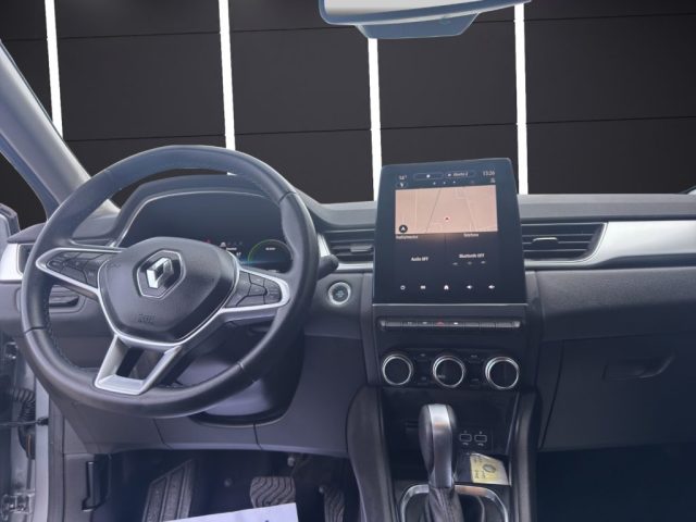 RENAULT Captur usata, con Sistema di navigazione