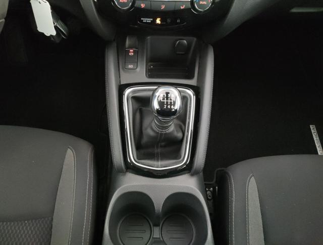NISSAN Qashqai usata, con Sedile posteriore sdoppiato