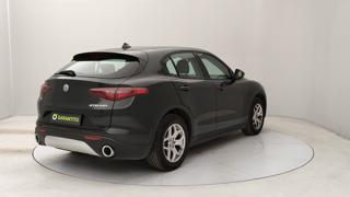 ALFA ROMEO Stelvio usata, con Alzacristalli elettrici