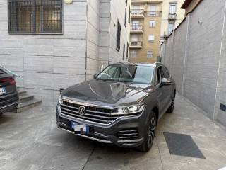 VOLKSWAGEN Touareg usata, con Airbag
