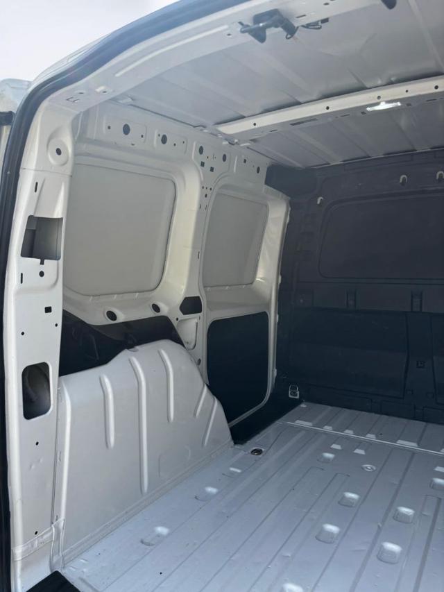 VOLKSWAGEN Caddy usata, con Servosterzo