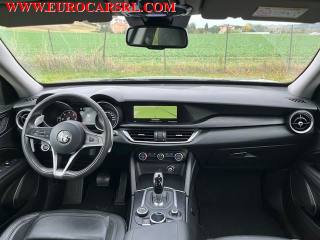ALFA ROMEO Stelvio usata, con Autoradio digitale