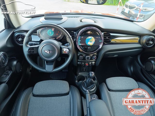 MINI Cooper usata, con Telecamera per parcheggio assistito