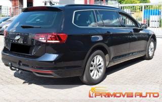 VOLKSWAGEN Passat Variant usata, con ESP