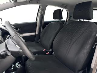 TOYOTA Yaris usata, con ESP