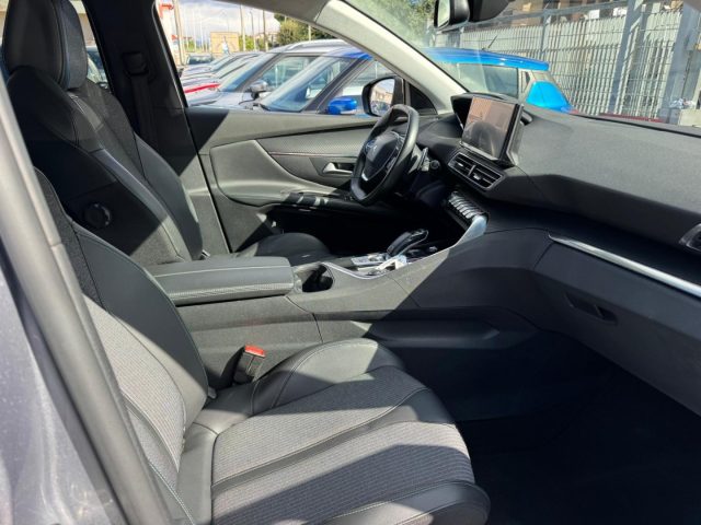 PEUGEOT 3008 usata, con Controllo automatico clima