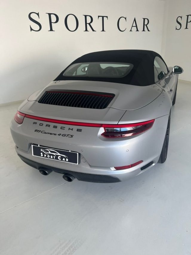 PORSCHE 911 usata, con Fendinebbia