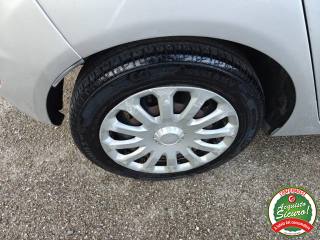 FORD Fiesta usata, con Volante in pelle