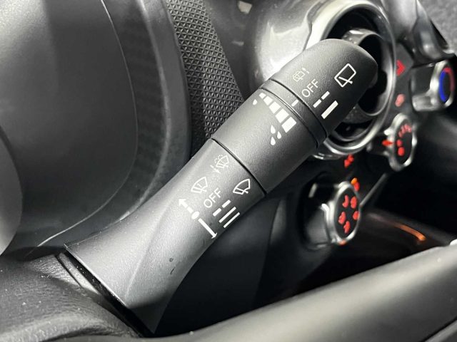 NISSAN Juke usata 27