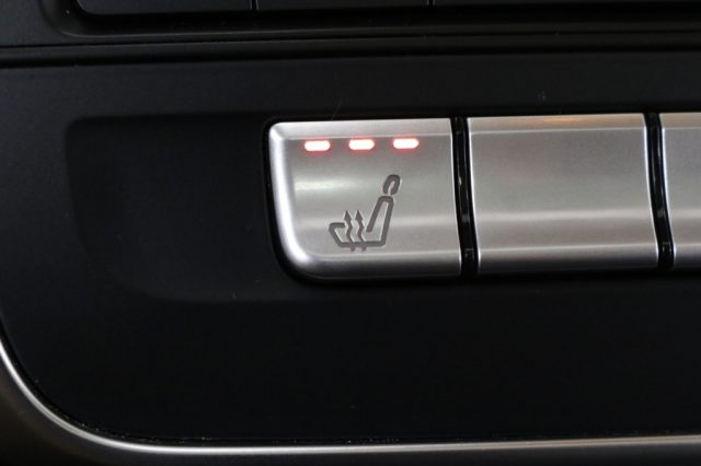 MERCEDES-BENZ CLA 200 usata 29