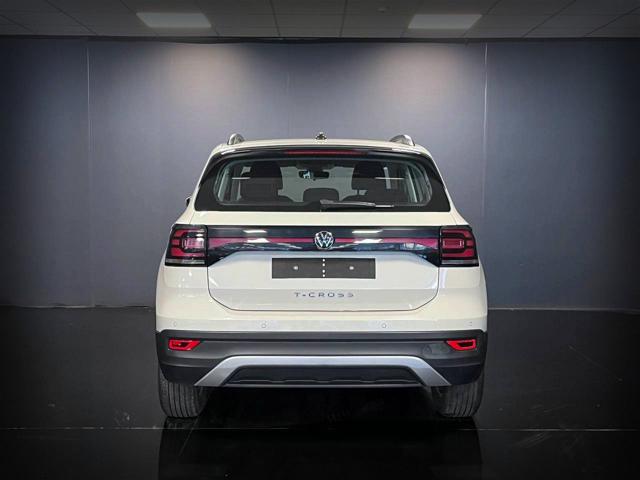 VOLKSWAGEN T-Cross usata, con Autoradio