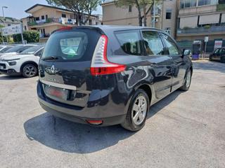 RENAULT Scenic usata, con Antifurto