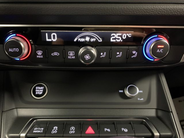 AUDI Q3 usata, con Fari LED