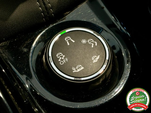 PEUGEOT 2008 usata, con Controllo trazione