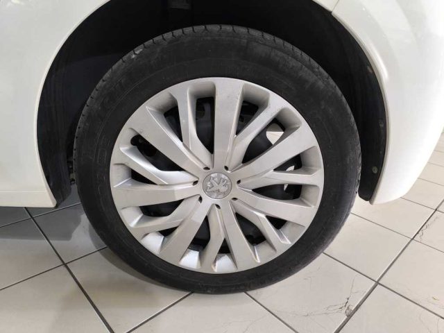 PEUGEOT 208 usata, con ESP