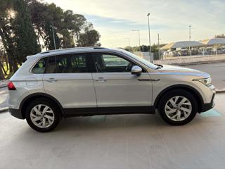 VOLKSWAGEN Tiguan usata, con Airbag Passeggero