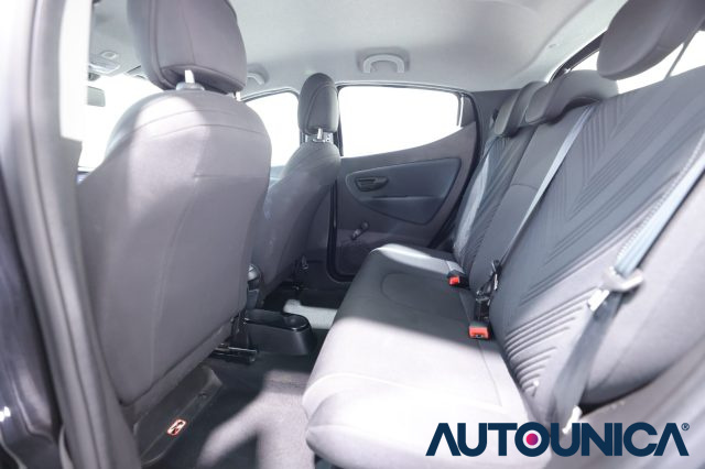 LANCIA Ypsilon usata 33