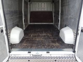 PEUGEOT Boxer usata, con Fendinebbia